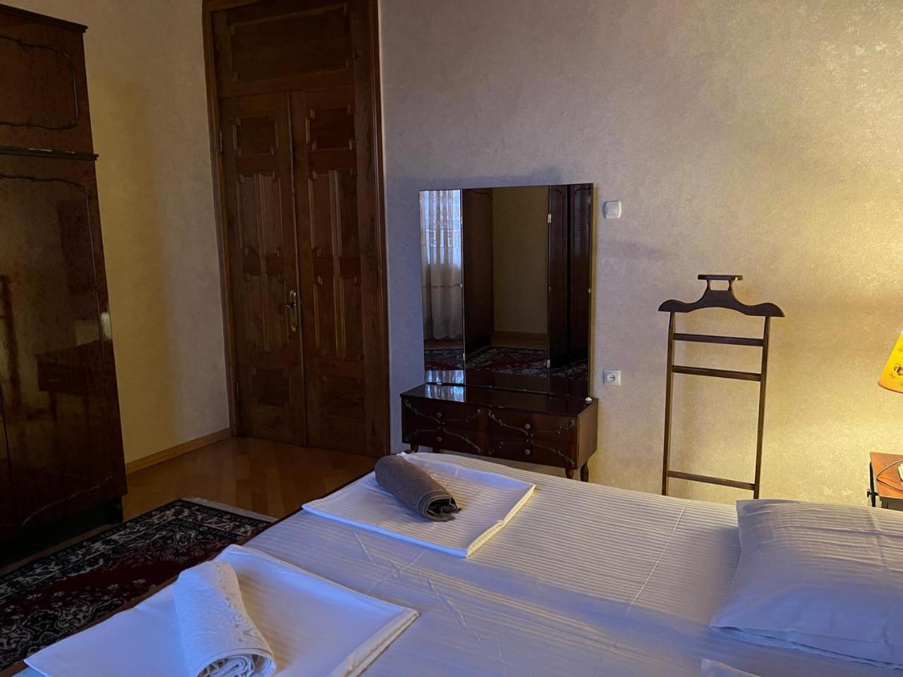 Guest House Levan II Dadiani Zugdidi Εξωτερικό φωτογραφία