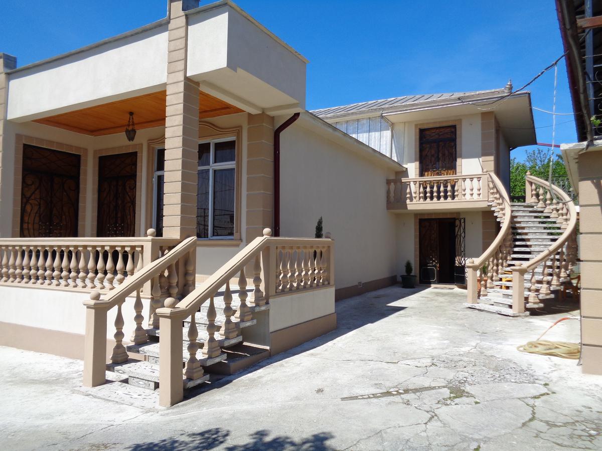 Guest House Levan II Dadiani Zugdidi Εξωτερικό φωτογραφία